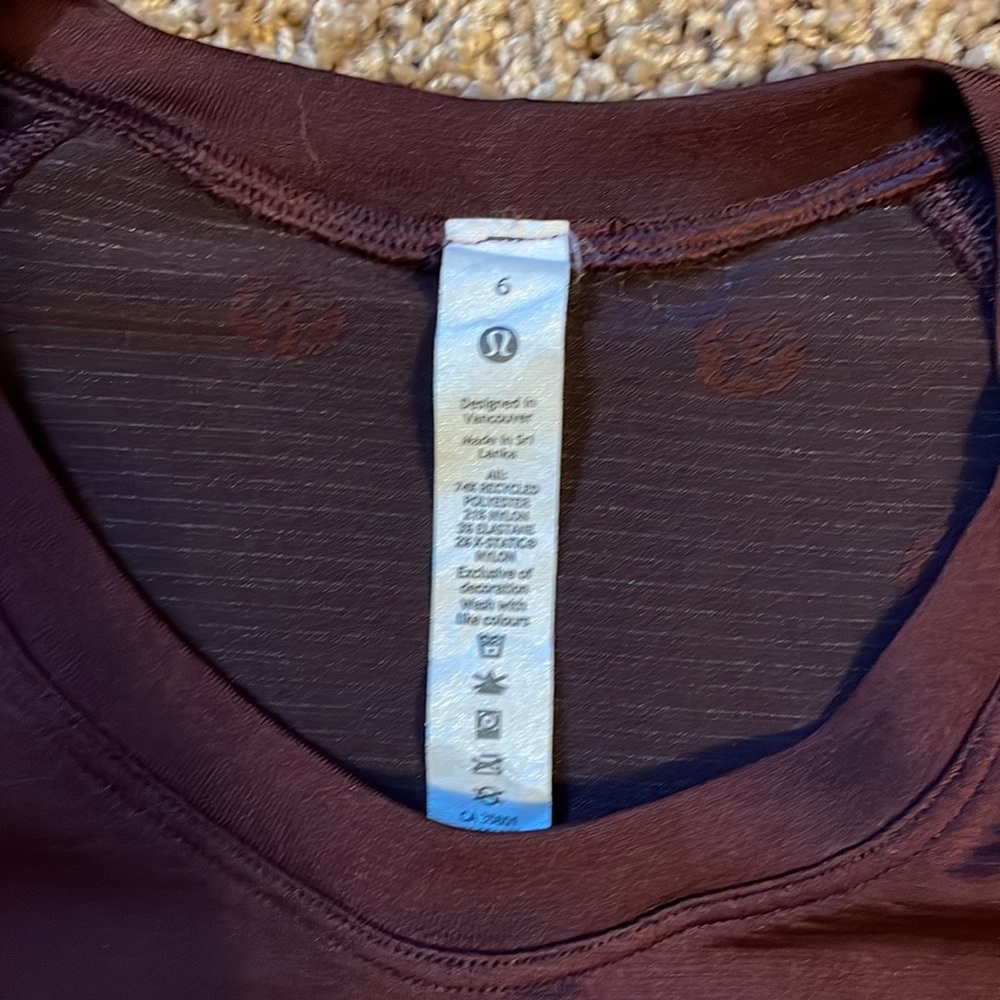 Lululemon long sleeve athlete shirt - Picture 2 of 6
